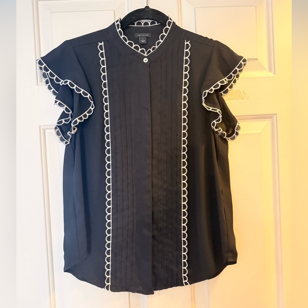 Ann Taylor Black Ruffle Sleeve Blouse with White Scallop Trim